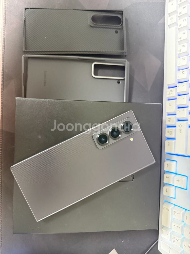 갤럭시 z폴드se 자급제 512g--1