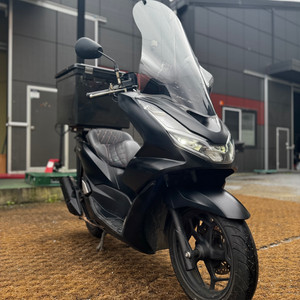혼다 PCX125 ABS 23년식 3만Km 판매합니다.