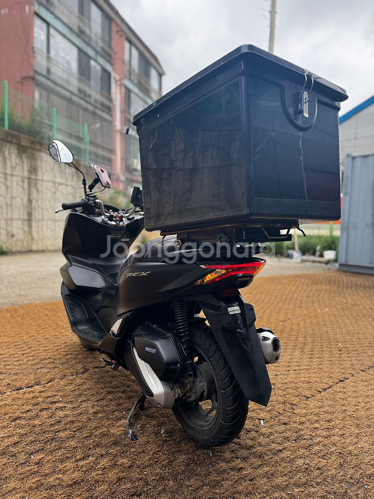 혼다 PCX125 ABS 23년식 3만Km 판매합니다.--6