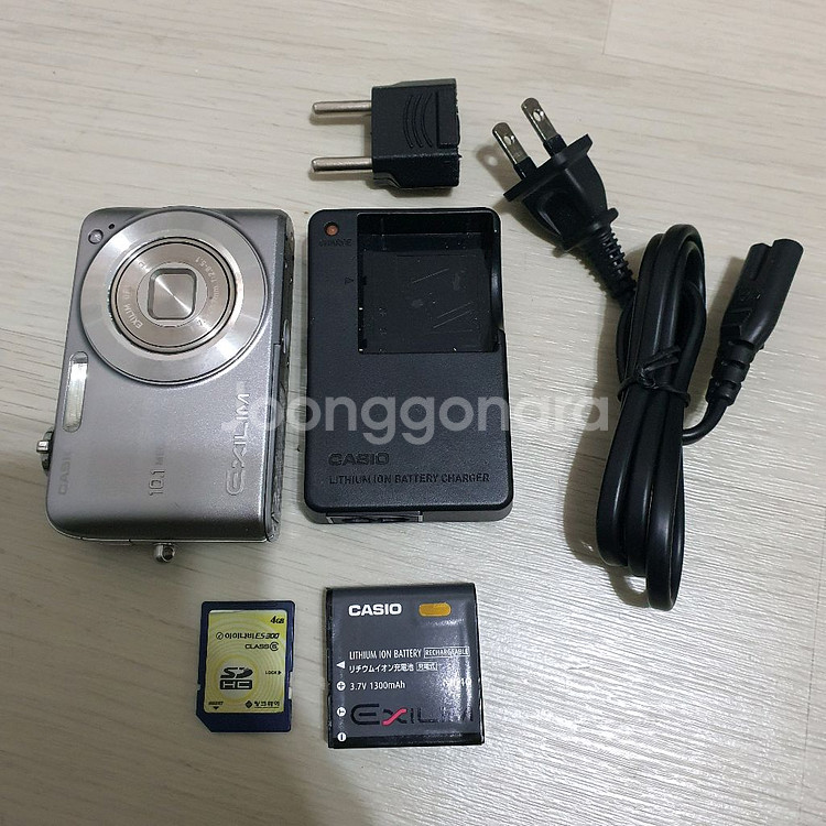 카시오 엑슬림 EX-Z1080 디카--0