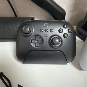 8BitDo 얼티밋 컨트롤러 블랙 팝니다