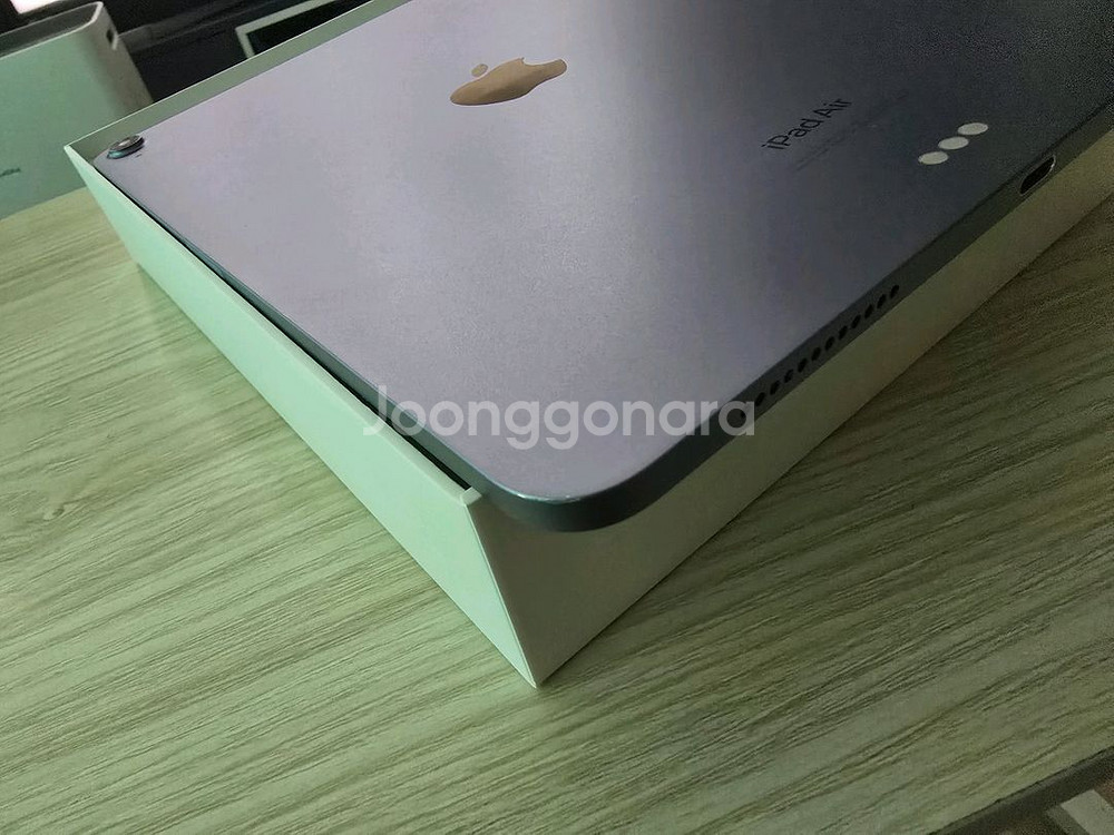 아이패드 에어 5세대 64GB M1칩 wifi--3