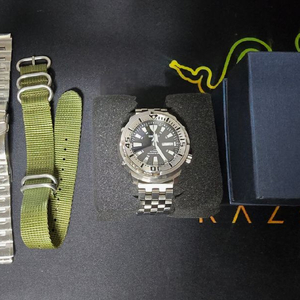 세이코 베이비튜나 SRP637K1 팝니다.