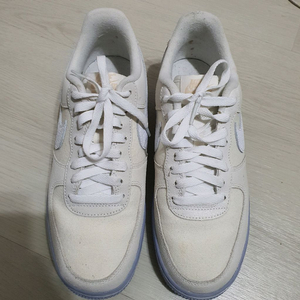 정품 나이키 운동화 260사이즈