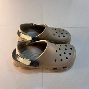 크록스 올터레인 카키