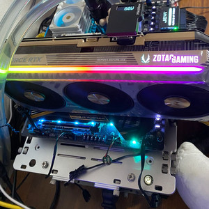 RTX 5090 AMP 조탁