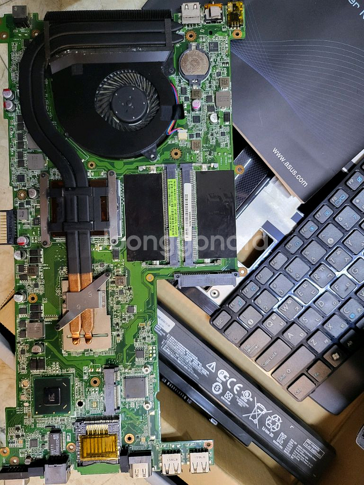 Asus U31s 부품용 노트북--8