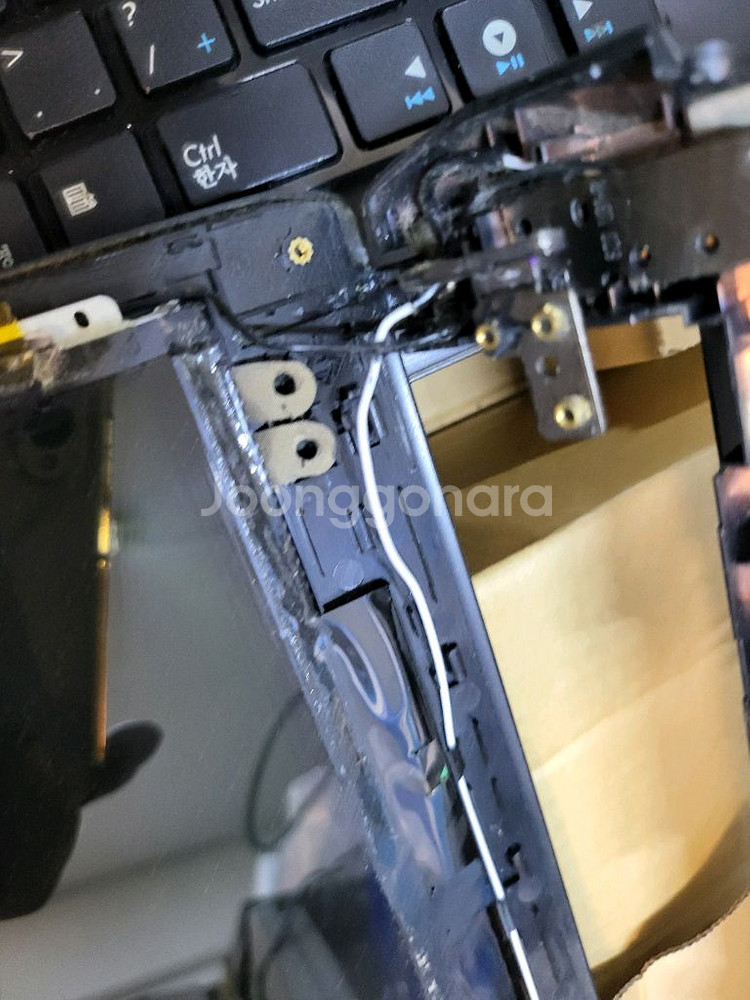 Asus U31s 부품용 노트북--6