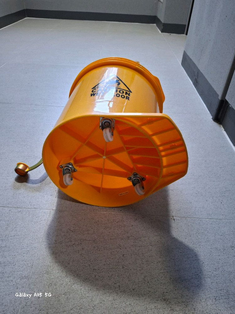 짤순이 탈수기 짤통이 판매합니다--2