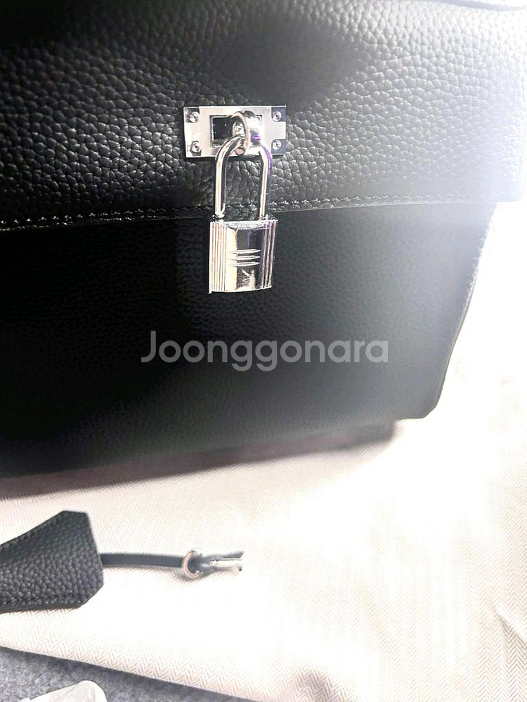 에르메스 켈리 25 은장 급처합니다--0
