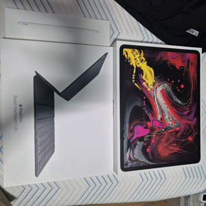 아이패드 프로 3세대 12.9 256GB 셀룰러