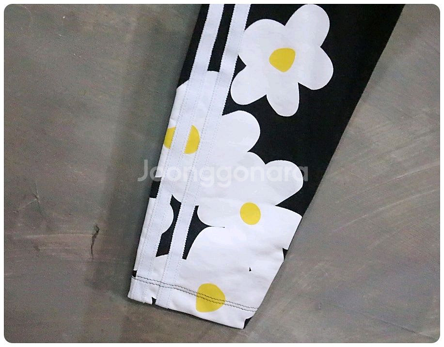 [L] 아디다스 x 퍼렐 윌리엄스 카우웰라 레깅스--4