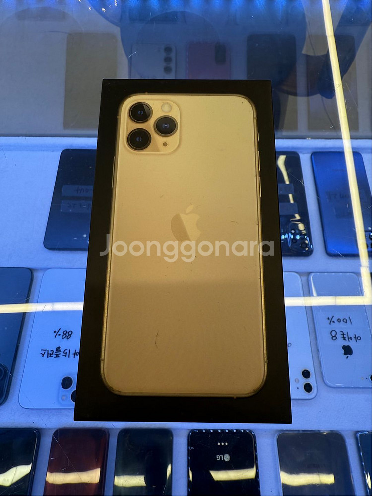아이폰 11프로 64GB 판매합니다--0