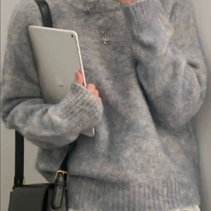 모카시 모헤어 울 그레이 회색 니트