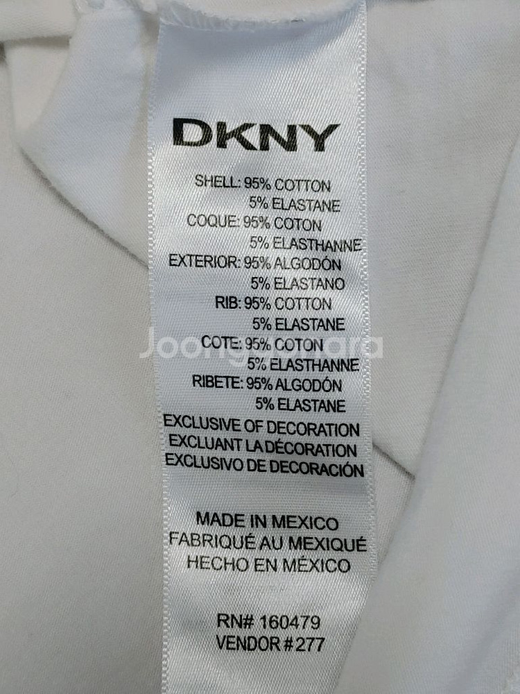 DKNY 디케이엔와이 화이트 스판 반팔 라운드티--5