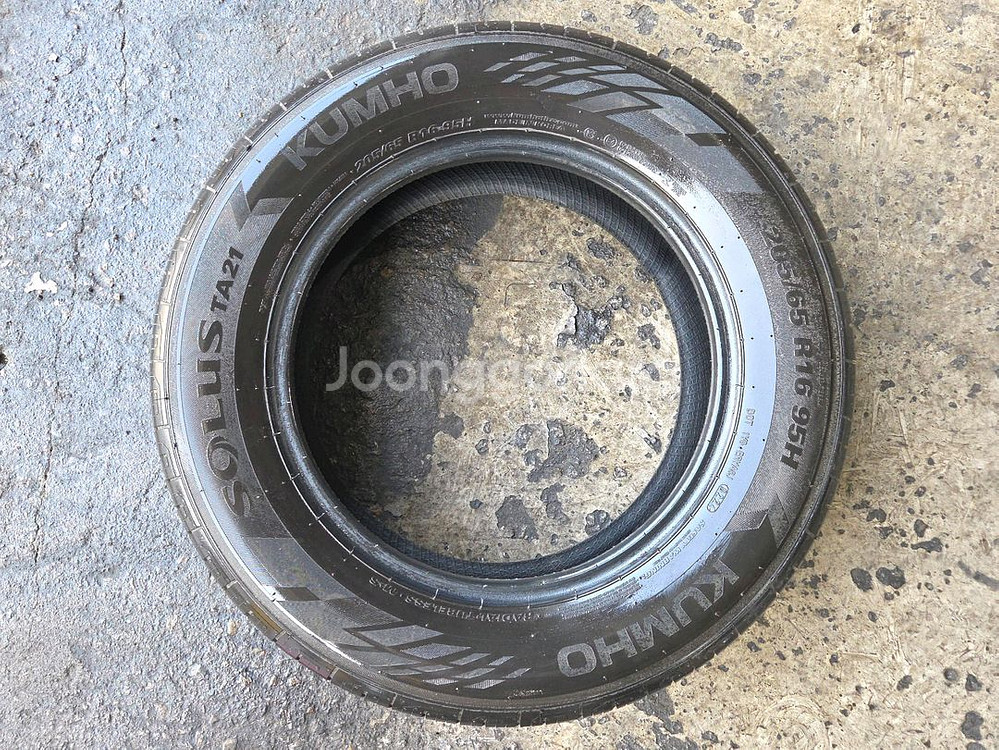 2056516 205 65 16 금호 TA21 타이어--2