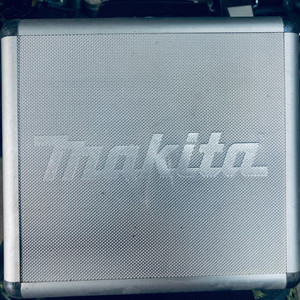 마키타 임팩 드라이버 드릴 세트