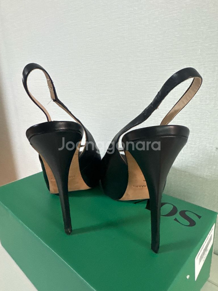 Guess By Marciano 블랙 가죽힐 37--3