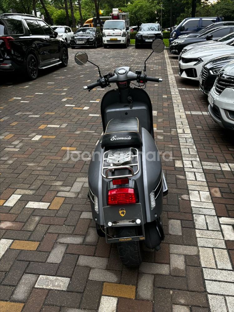 스코마디125cc 오토바이 스쿠터 판매합니다--2