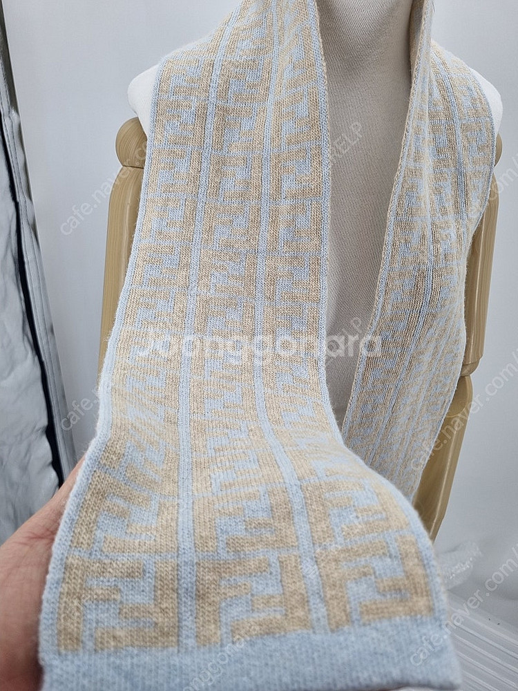 펜디 머플러--3