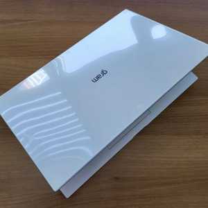 LG 그램 울트라7 노트북