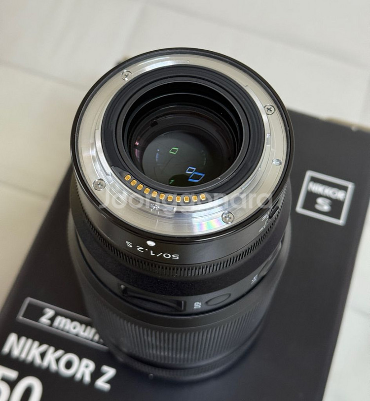 니콘 Z 50mm f1.2 (오이스)--2