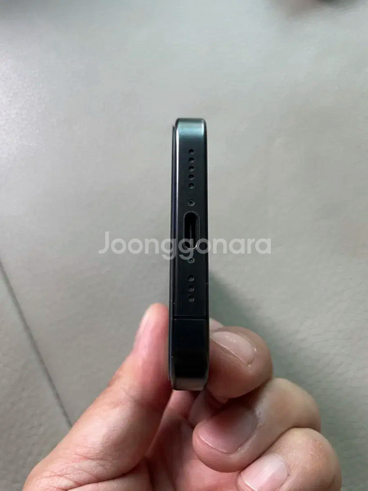 아이폰15프로 128기가 스페이스그레이 팝니다--0
