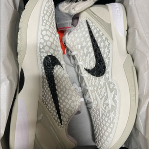 (300) 나이키 코비6 프로트로 세일