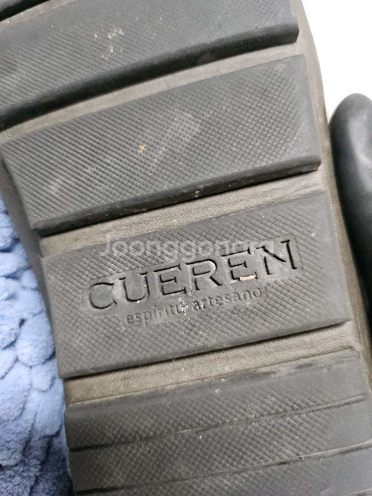 CUEREN 쿠에른 남성 로퍼 255--8