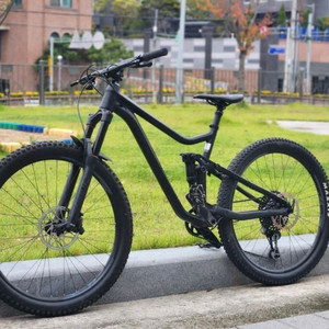 메리다 원 포티 800 풀샥 mtb 판매/대차 (대차