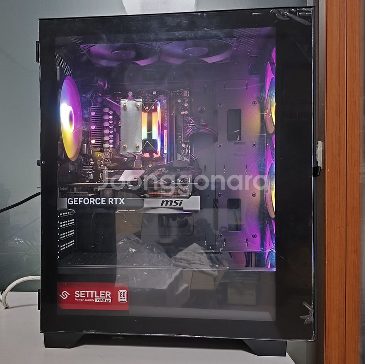 9600x 32g RTX 5070 게임용 컴퓨터--1