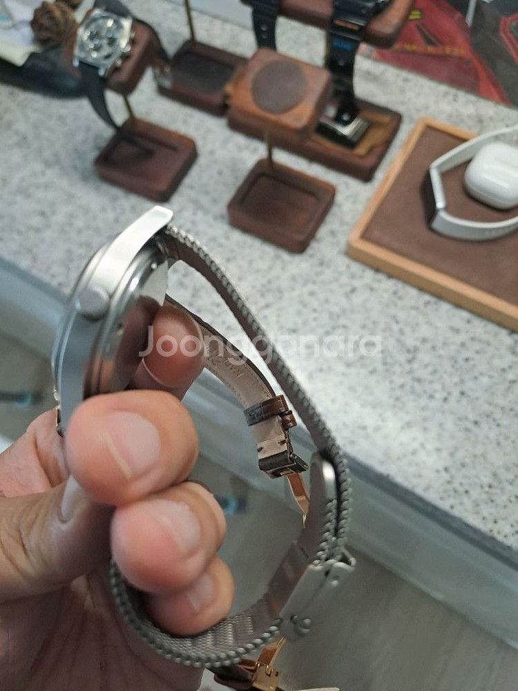 칼레이먼, 발타니 시계판매 (+지샥+원목거치대)--2