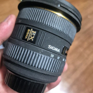 시그마 10-20mm ex dc 렌즈