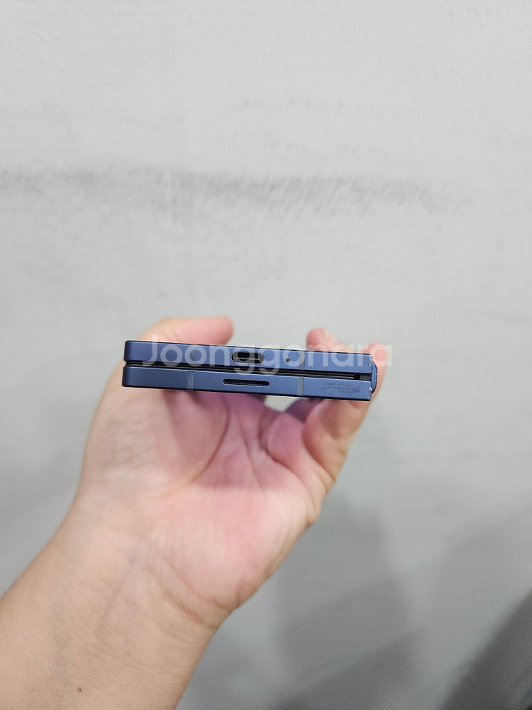 갤럭시 Z폴드6 네이비 512기가 A급 팔아요~--5