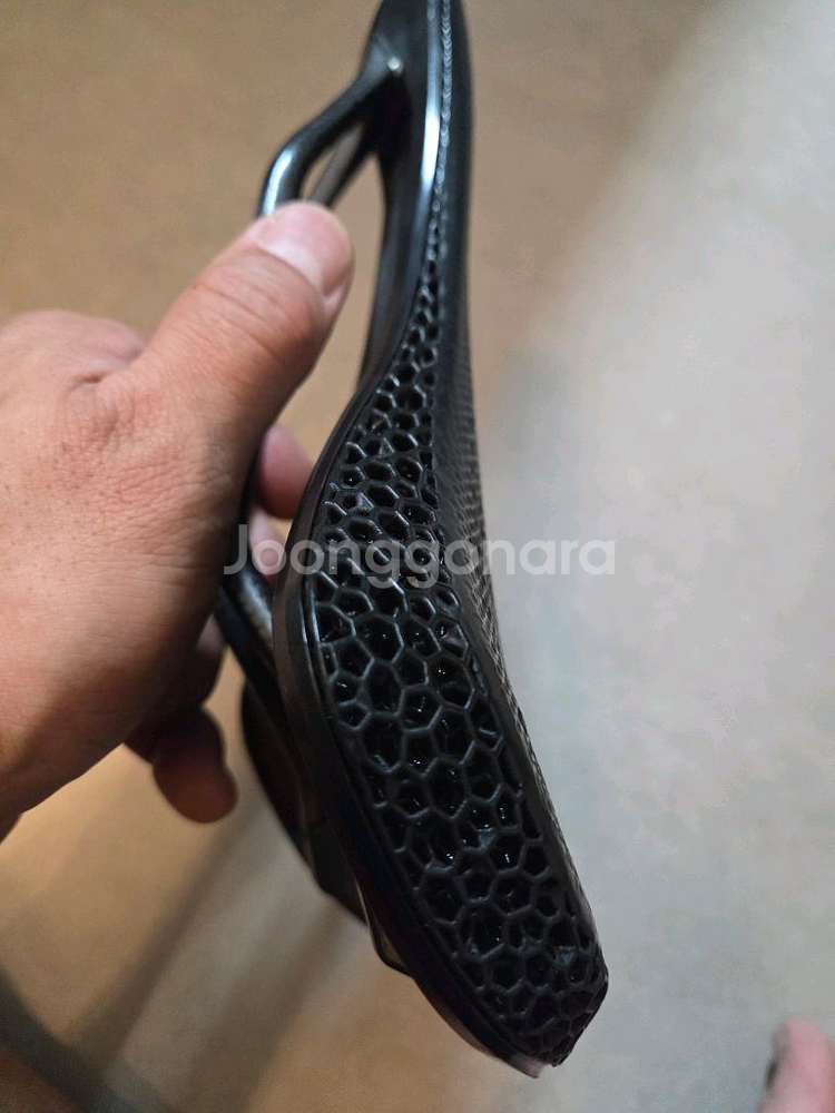 에스웍스 3D안장(로민 에보 미러 풀카본155mm)--7
