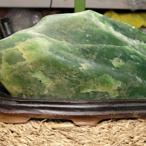 옥 산수경석
