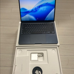 맥북 에어 M4 13인치 16gb 256ssd