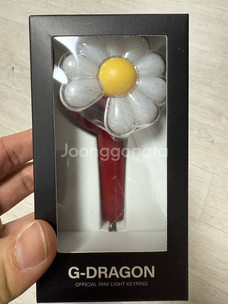 지드래곤 키링 한정판 레드버전--0