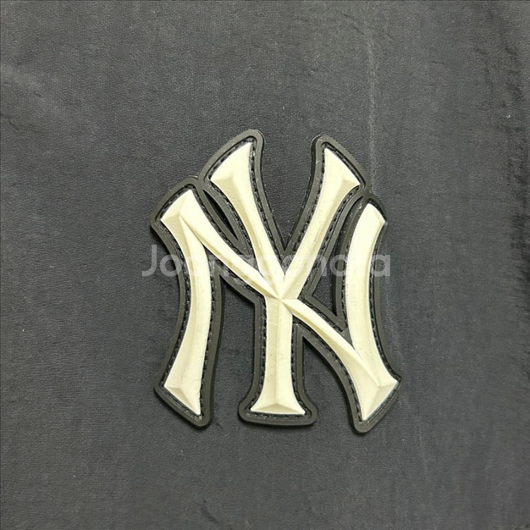 [남여공용 90]MLB 양키스 히든 후드 바람막이--3