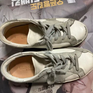 골든구스 슈퍼스타 220 판매합니다