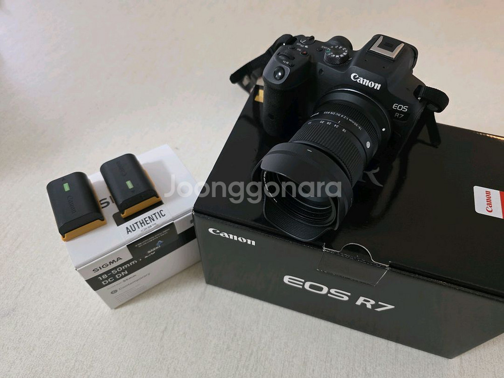 캐논 EOS R7+시그마 18-50 2.8+틸타케이지--0