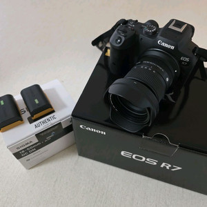 캐논 EOS R7+시그마 18-50 2.8+틸타케이지