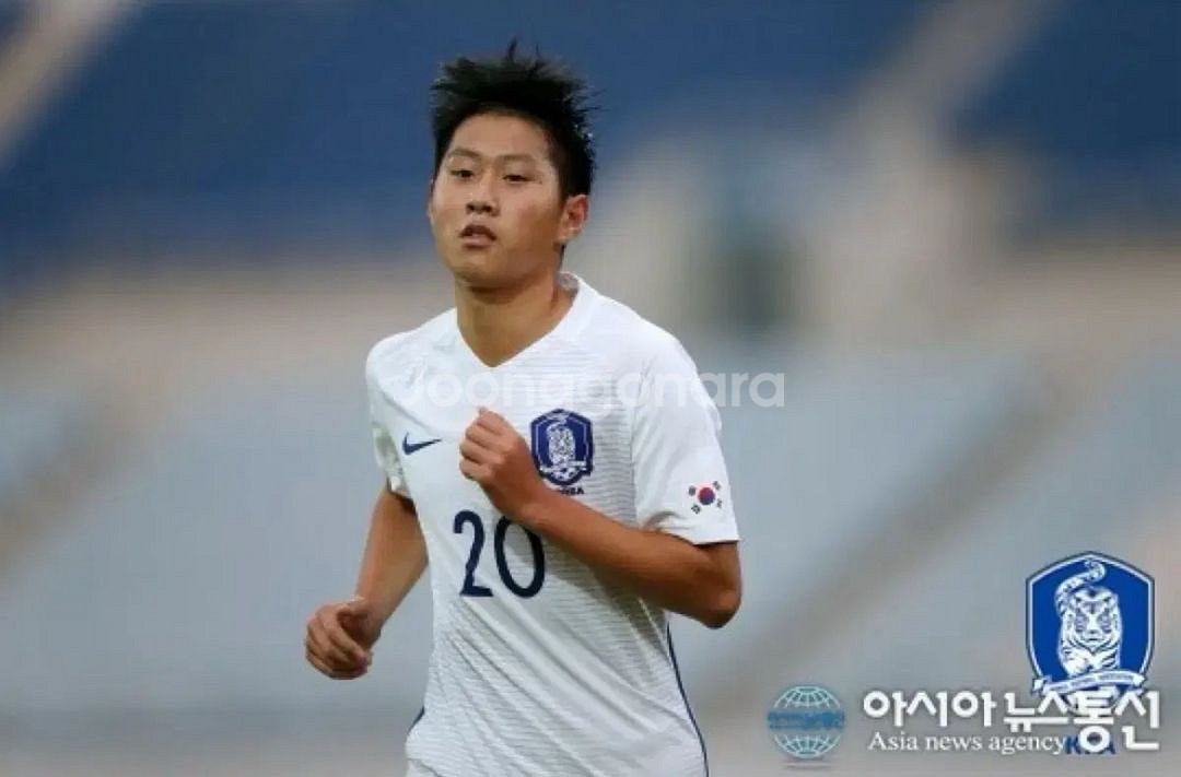 이강인 사인 싸인 국대 축구 유니폼 선수지급용 희귀--4