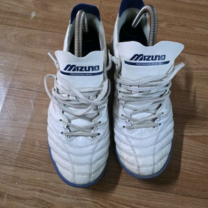 미즈노네오 풋살화 250