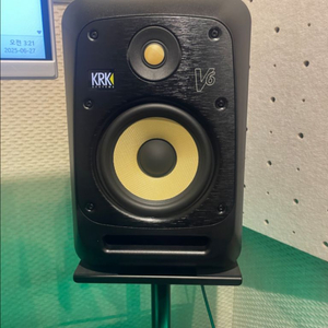 krk v6s4 모니터 스피커