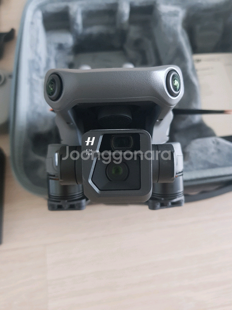 dji 드론 매빅3 플라이모어 콤보 팝니다--1