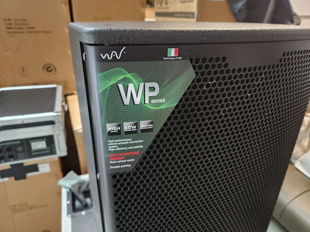 12인치 패시브스피커 입니다. 전시장 1회사용 이미지