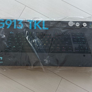 로지텍 g913 tkl 키보드 팝니다