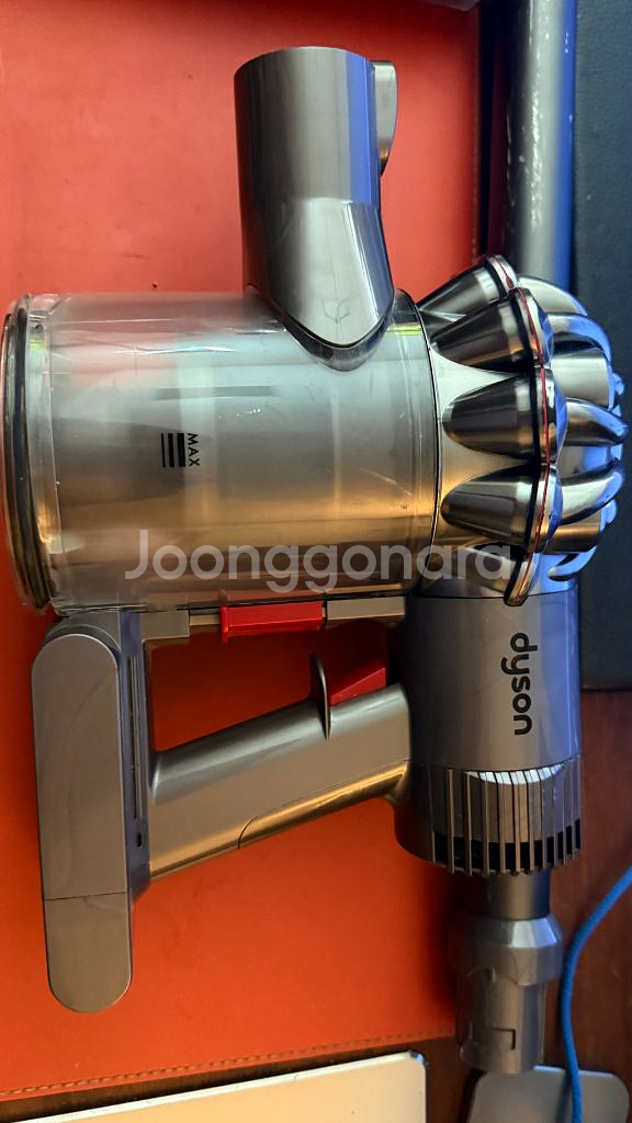 dyson DC62 V6 다이슨 무선청소기 8만원--3