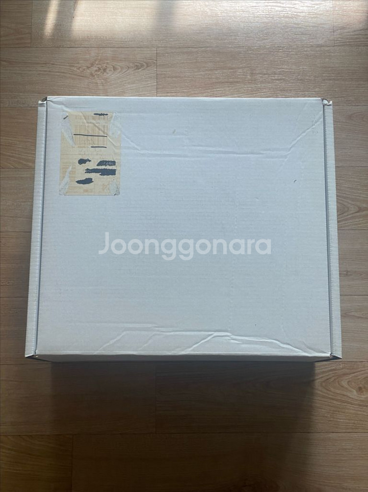뵈브클리코 샴페인잔 와인잔 글라스 3잔 1세트--1